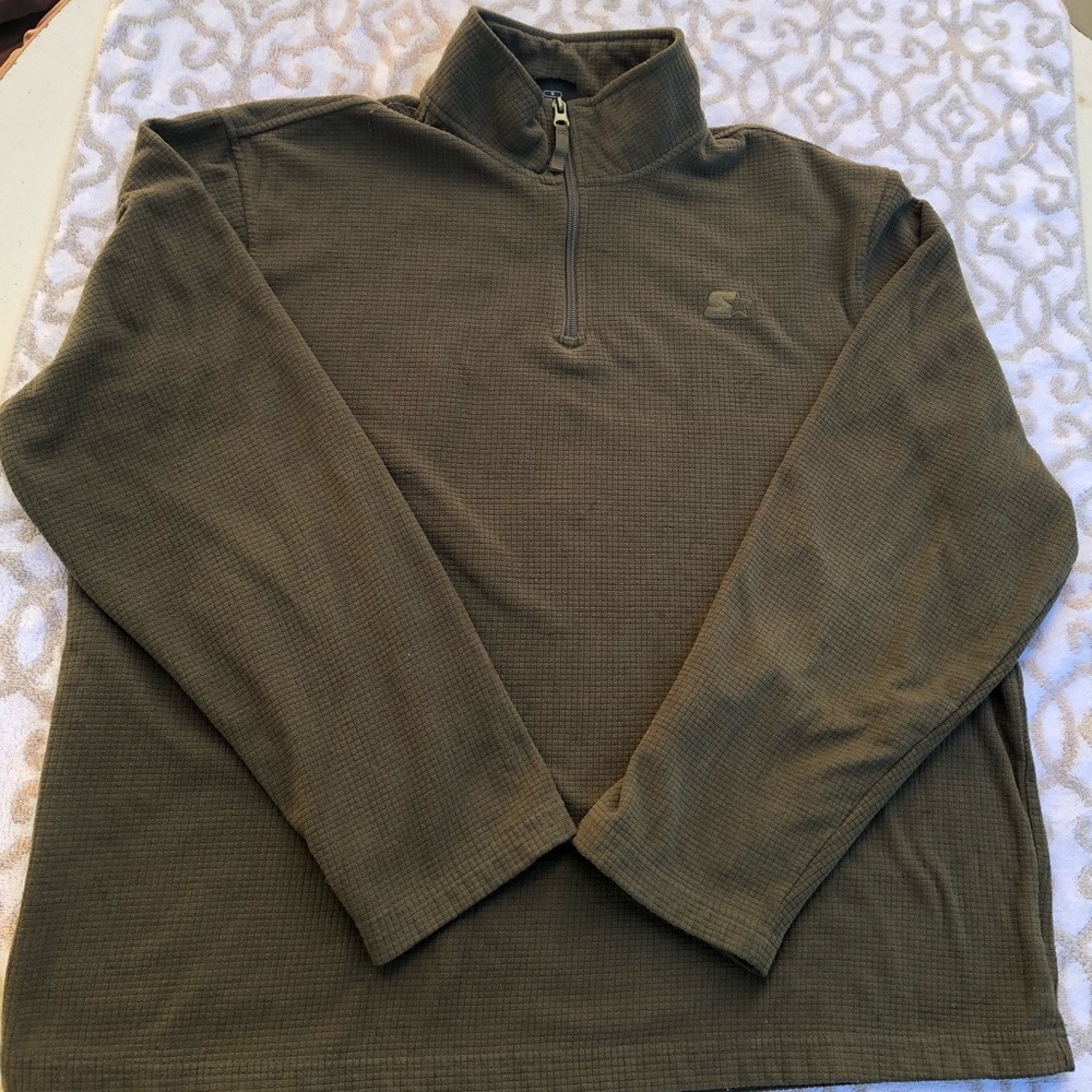 Starter 1/4 Zip Men’s Turtleneck fleece. Size L